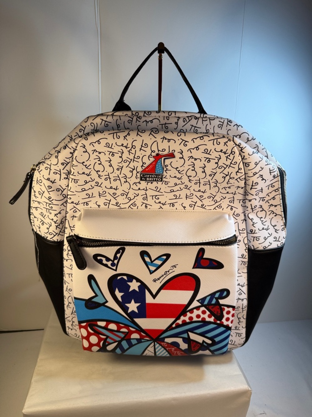 Romero Britto Hearts Print Women's Backpack - White/Multi